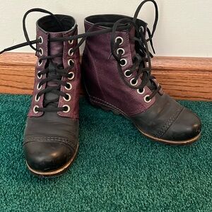 Women's PDX Wedge Waterproof Booties Black & Purple Size 7